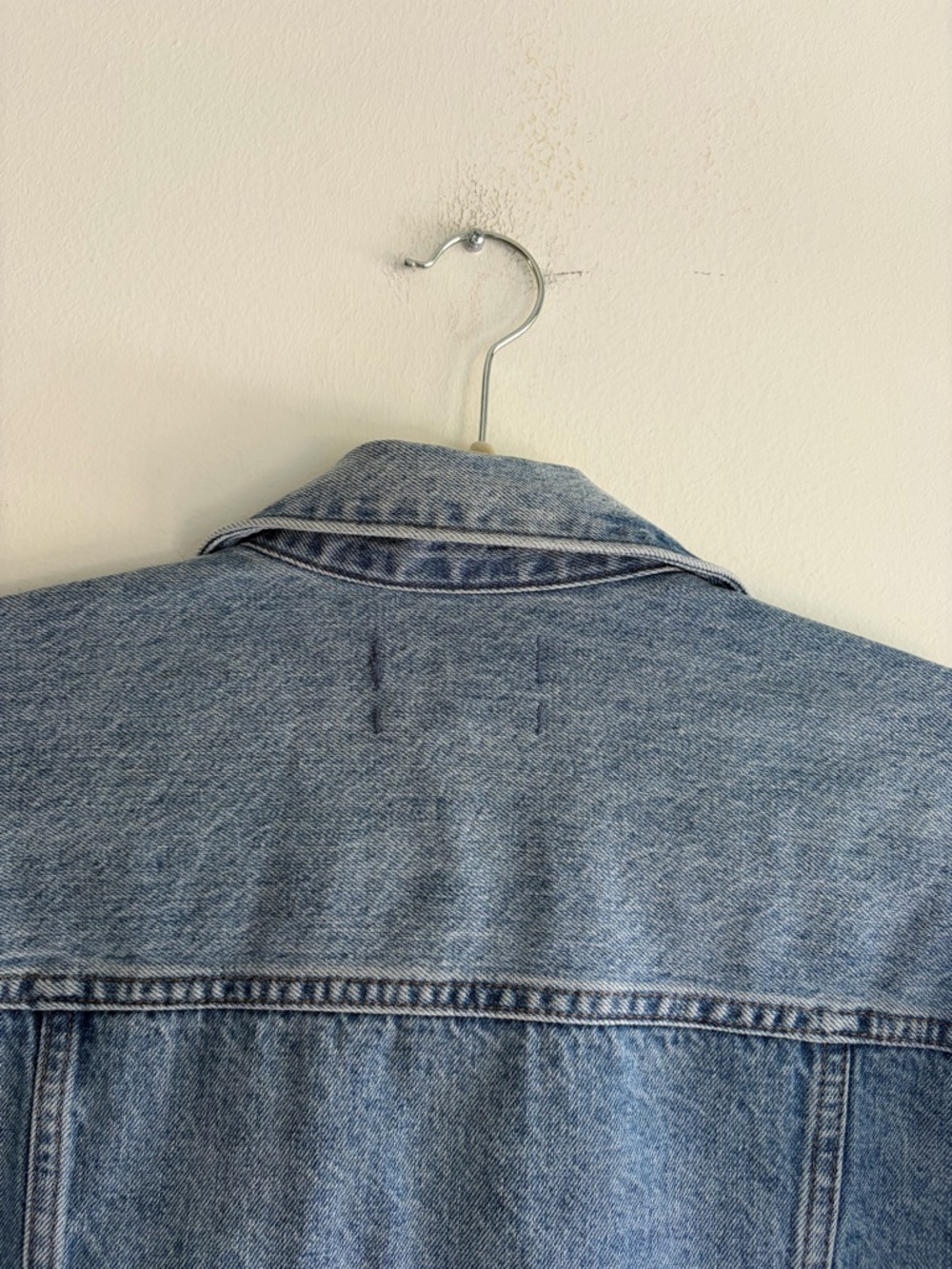 MADEWELL The Oversized Trucker Jean Jacket in Kelson Wash Size Large - Picture 8 of 8